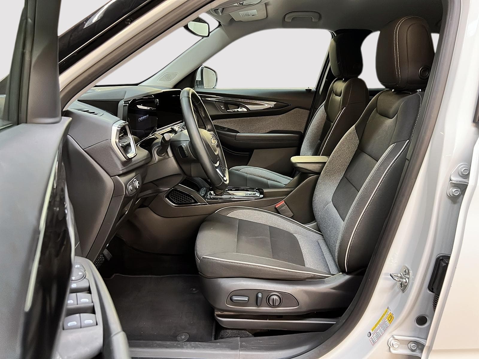 Chevrolet TrailBlazer 2025 — photo 7