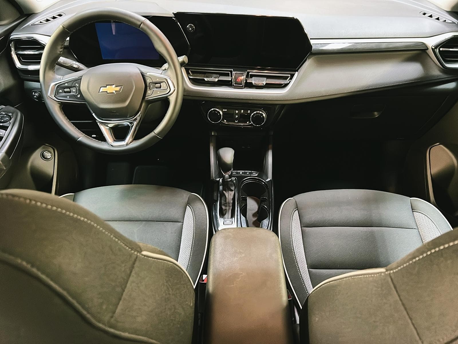 Chevrolet TrailBlazer 2025 — photo 10