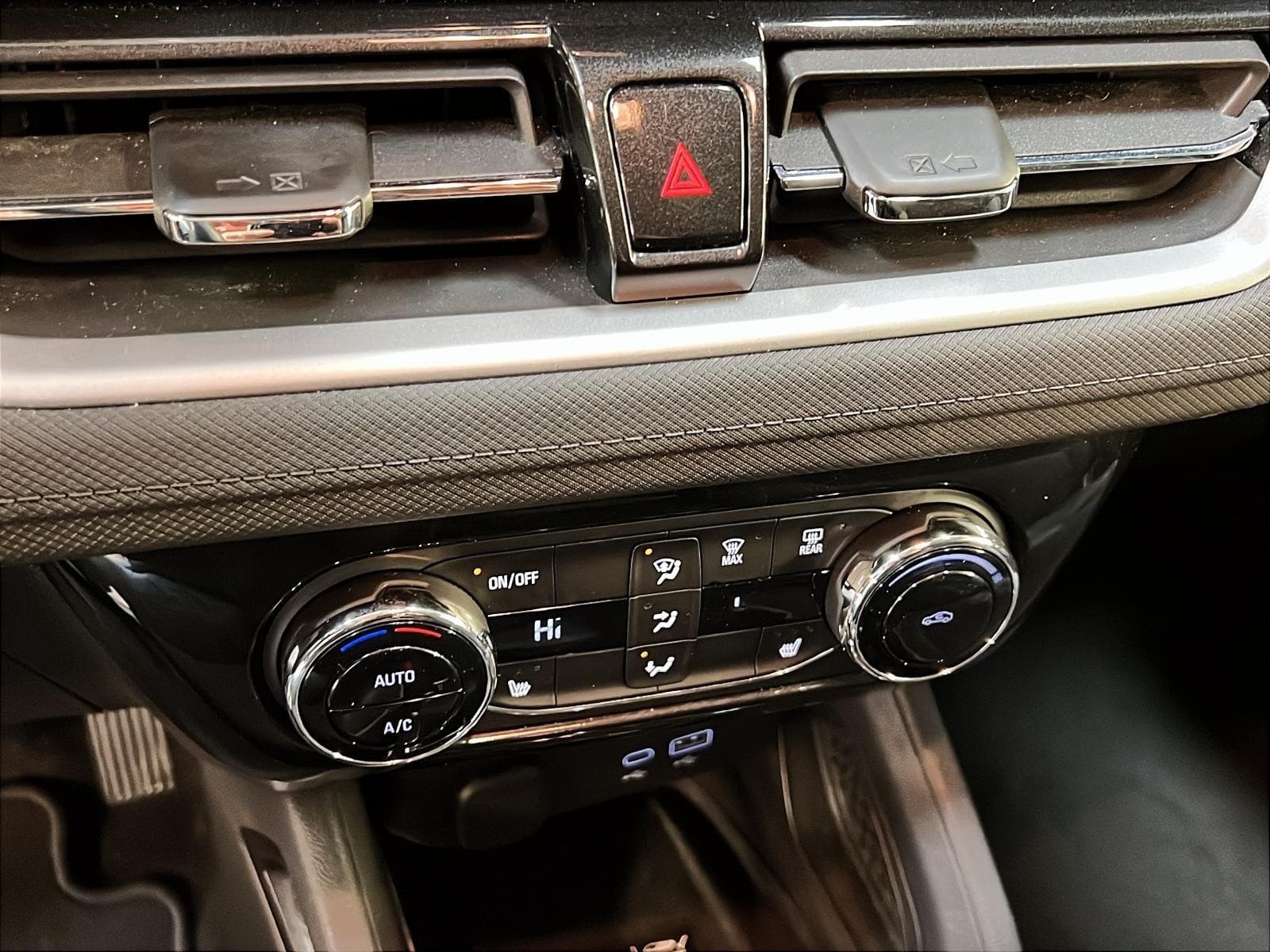 Chevrolet TrailBlazer 2025 — photo 15