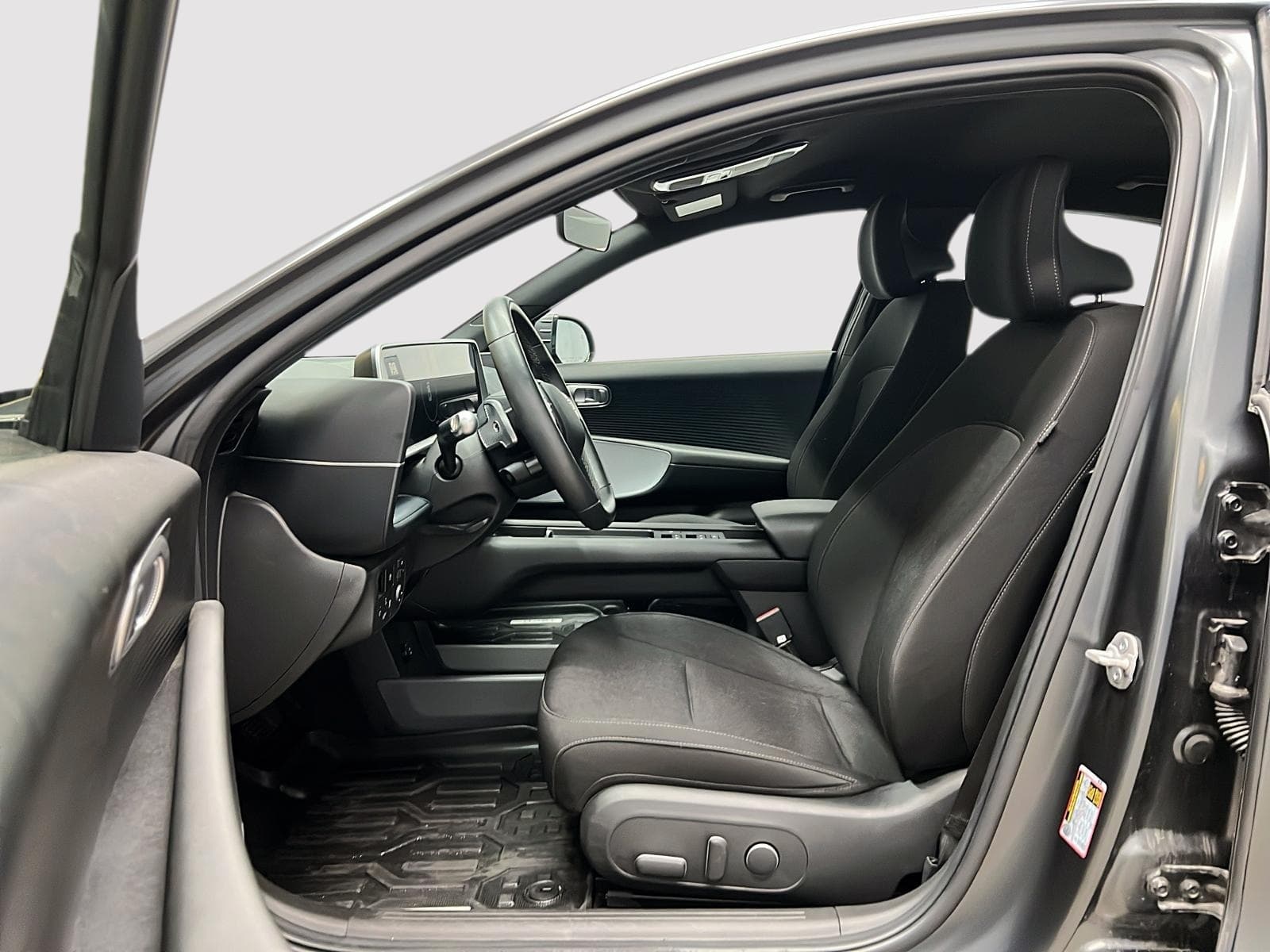 Hyundai IONIQ 6 2025 — photo 8