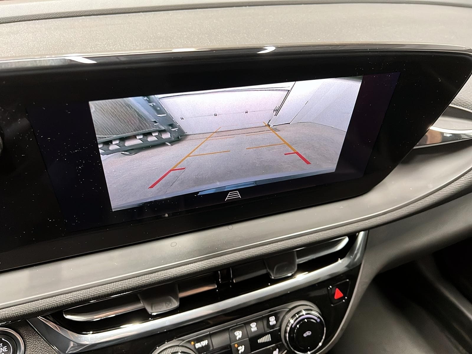 Buick Envista 2025 — photo 16