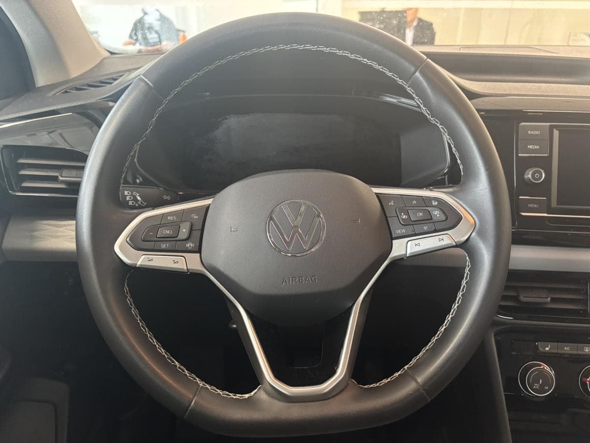 Volkswagen Taos 2023 — photo 19