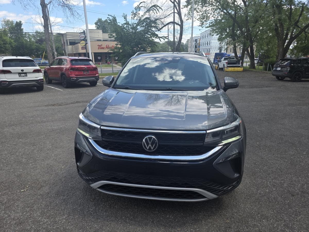 Volkswagen Taos 2023 — photo 3