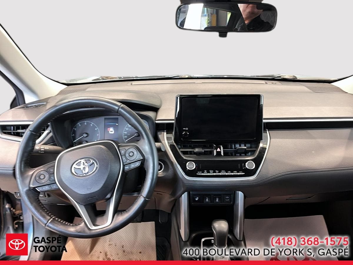 Toyota Corolla Cross 2023 — photo 11