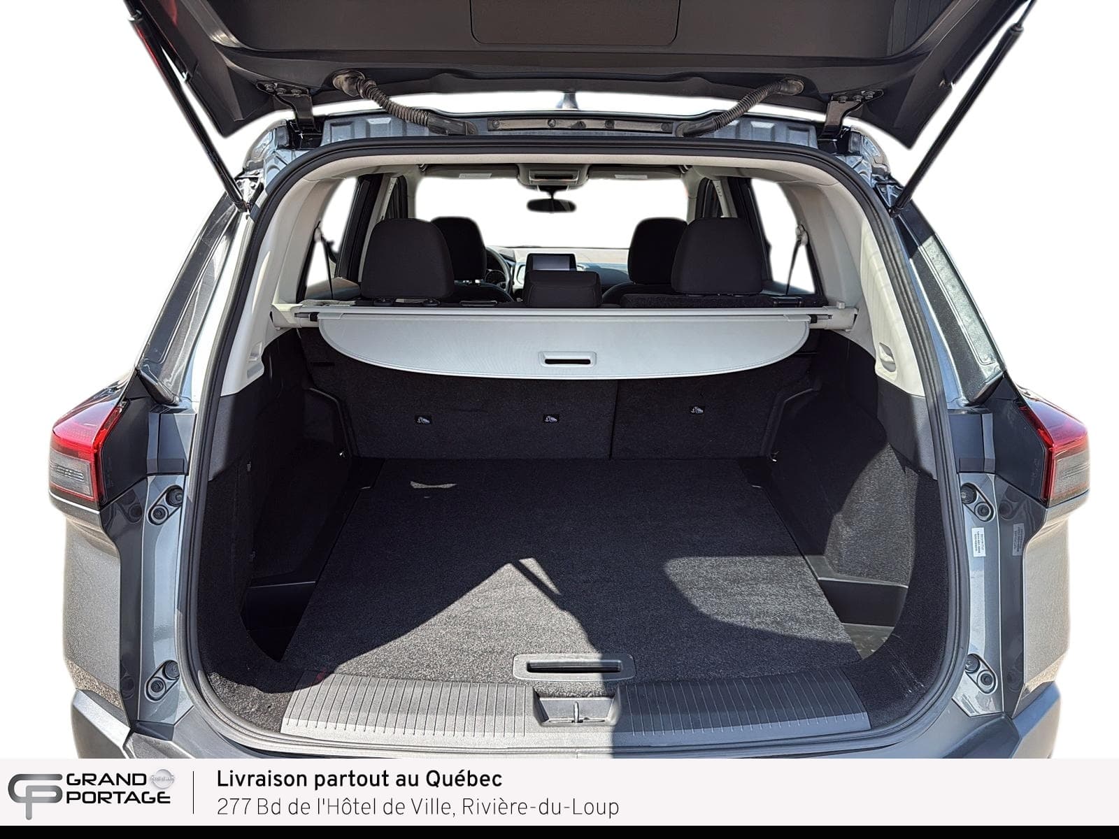 Nissan Rogue 2023 — photo 10