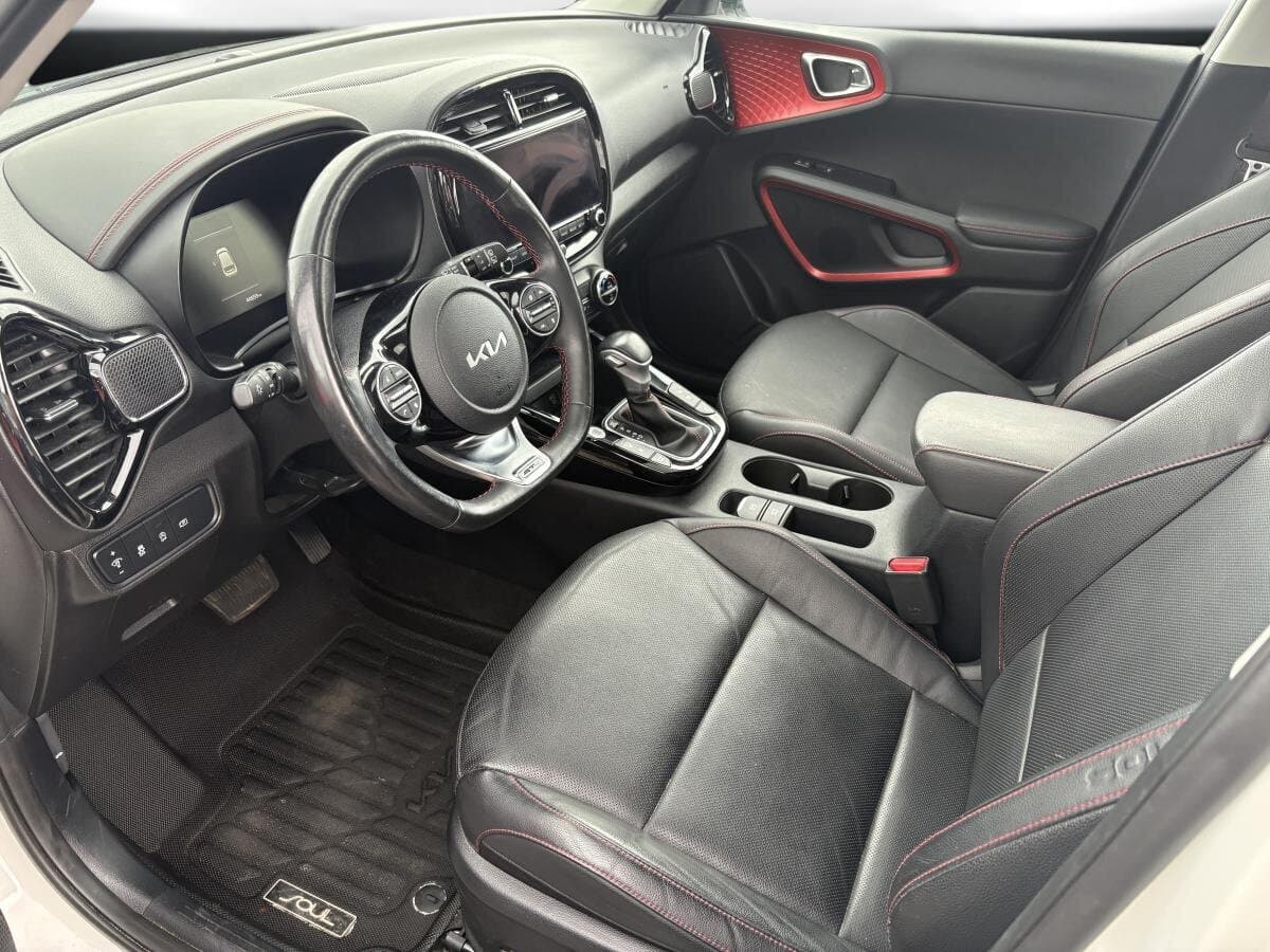 Kia Soul 2023 — photo 8