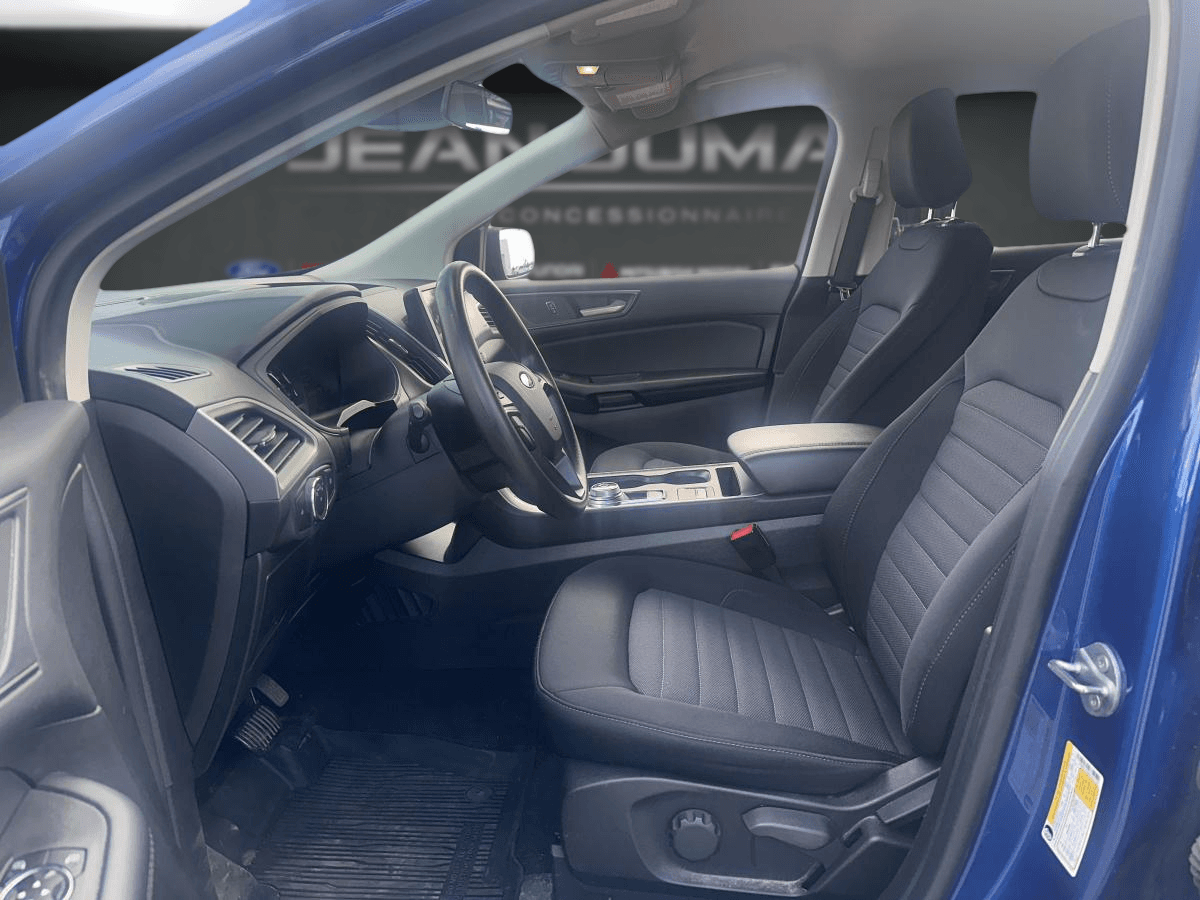 Ford Edge 2023 — photo 8