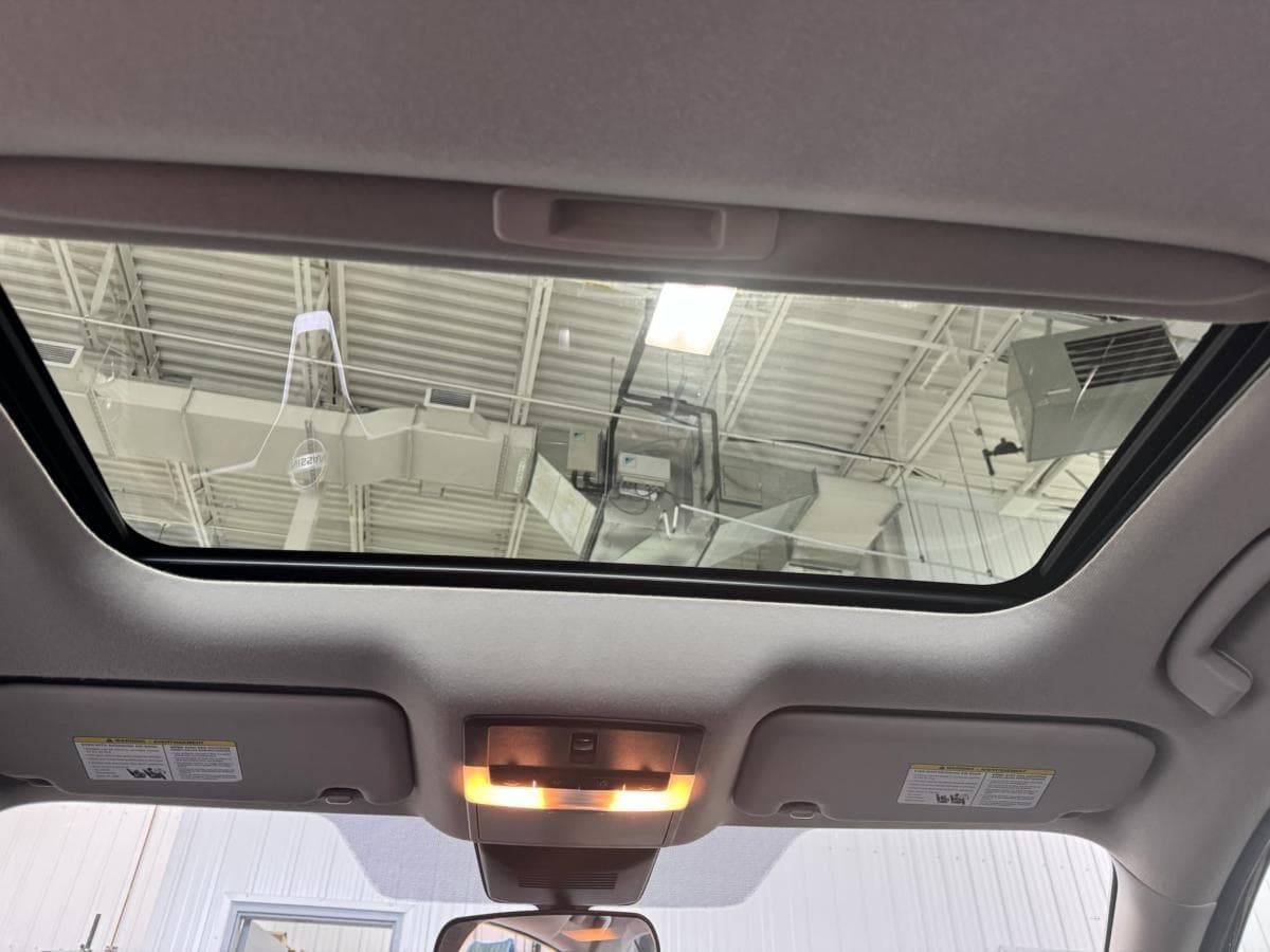 Nissan Sentra 2023 — photo 17