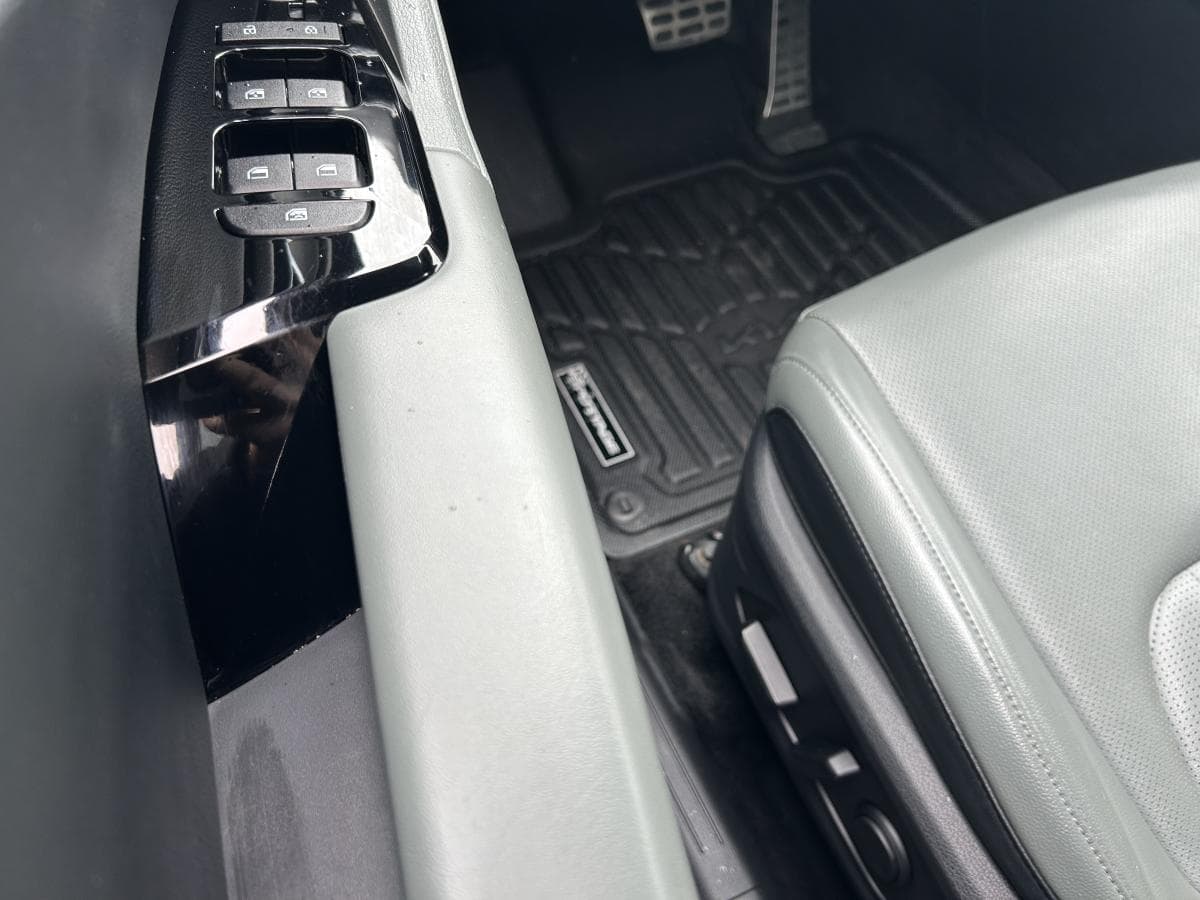 Kia Sportage 2023 — photo 13