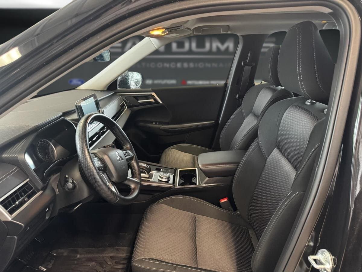 Mitsubishi Outlander 2024 — photo 10