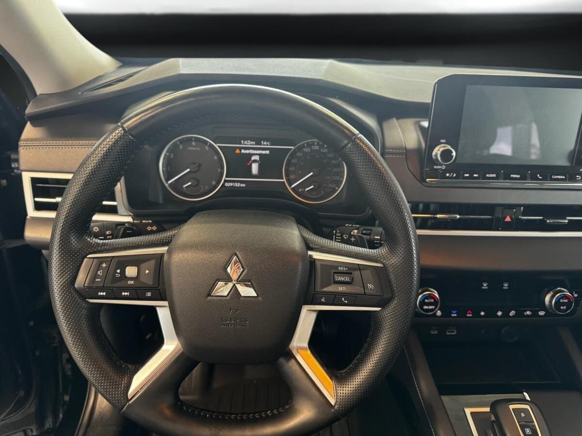 Mitsubishi Outlander 2024 — photo 11