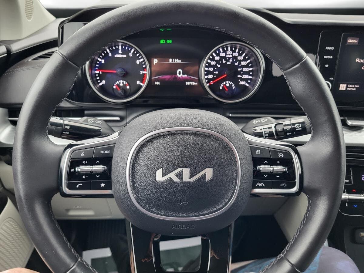 Kia Carnival 2023 — photo 10