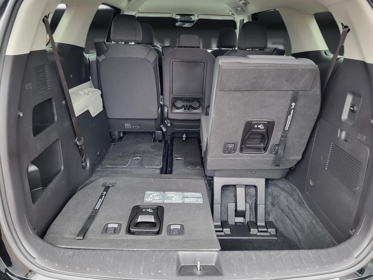 Kia Carnival 2023 — photo 16