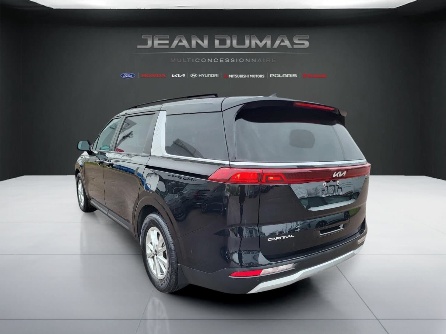 Kia Carnival 2023 — photo 7