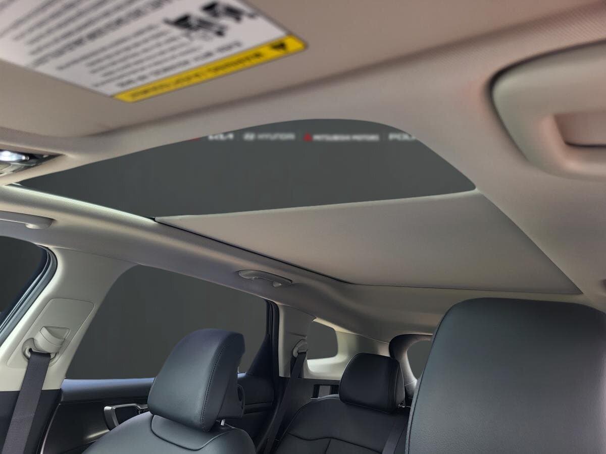 Kia Sportage 2023 — photo 13