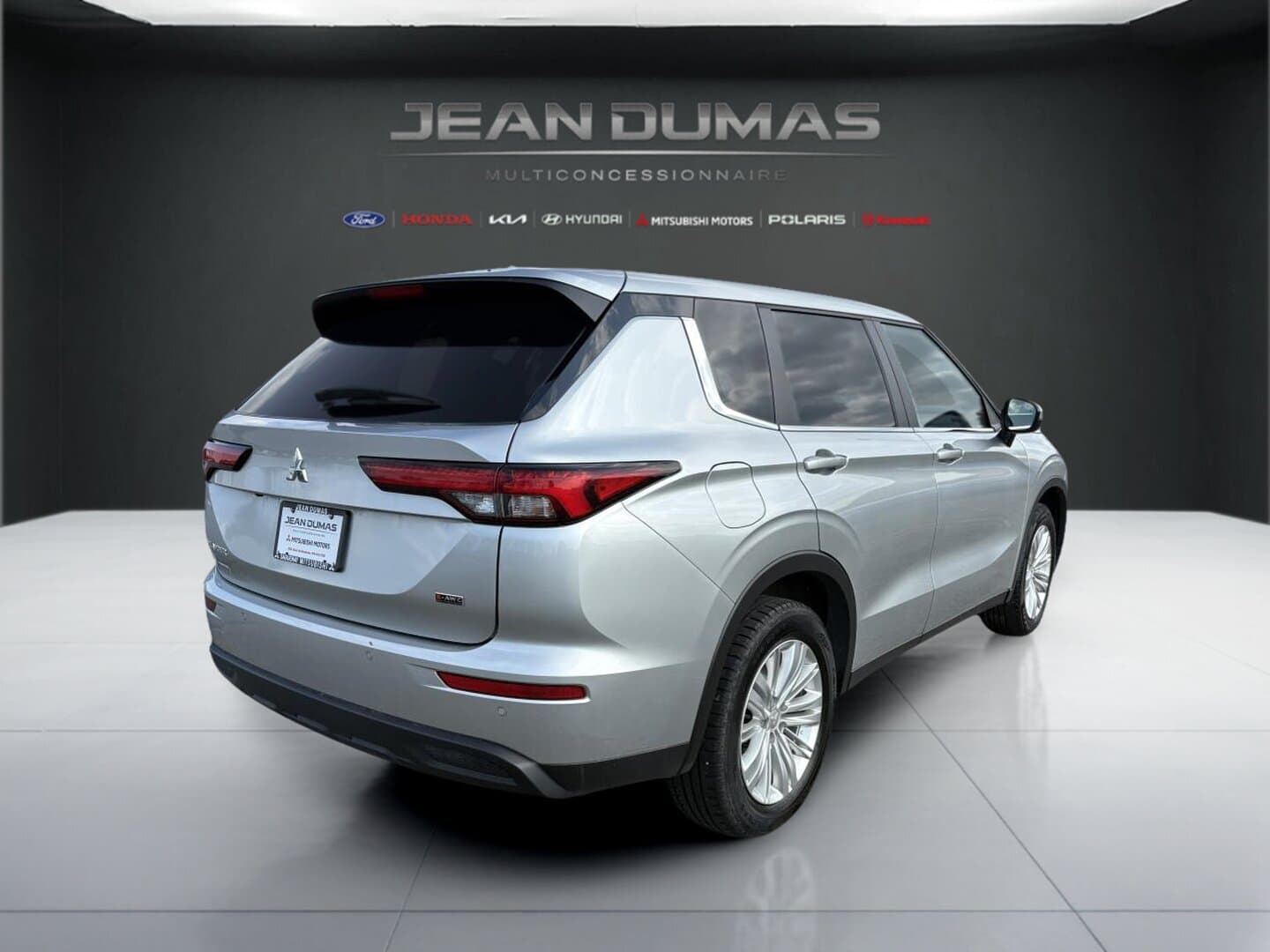 Mitsubishi Outlander 2024 — photo 5