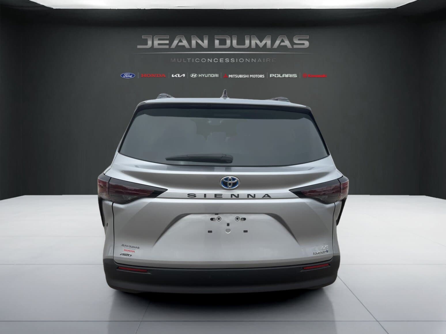 Toyota Sienna 2024 — photo 11