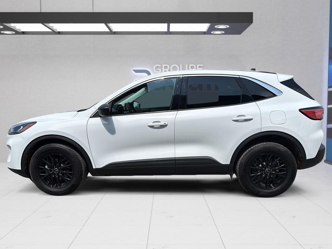 Ford Escape 2022 — photo 6