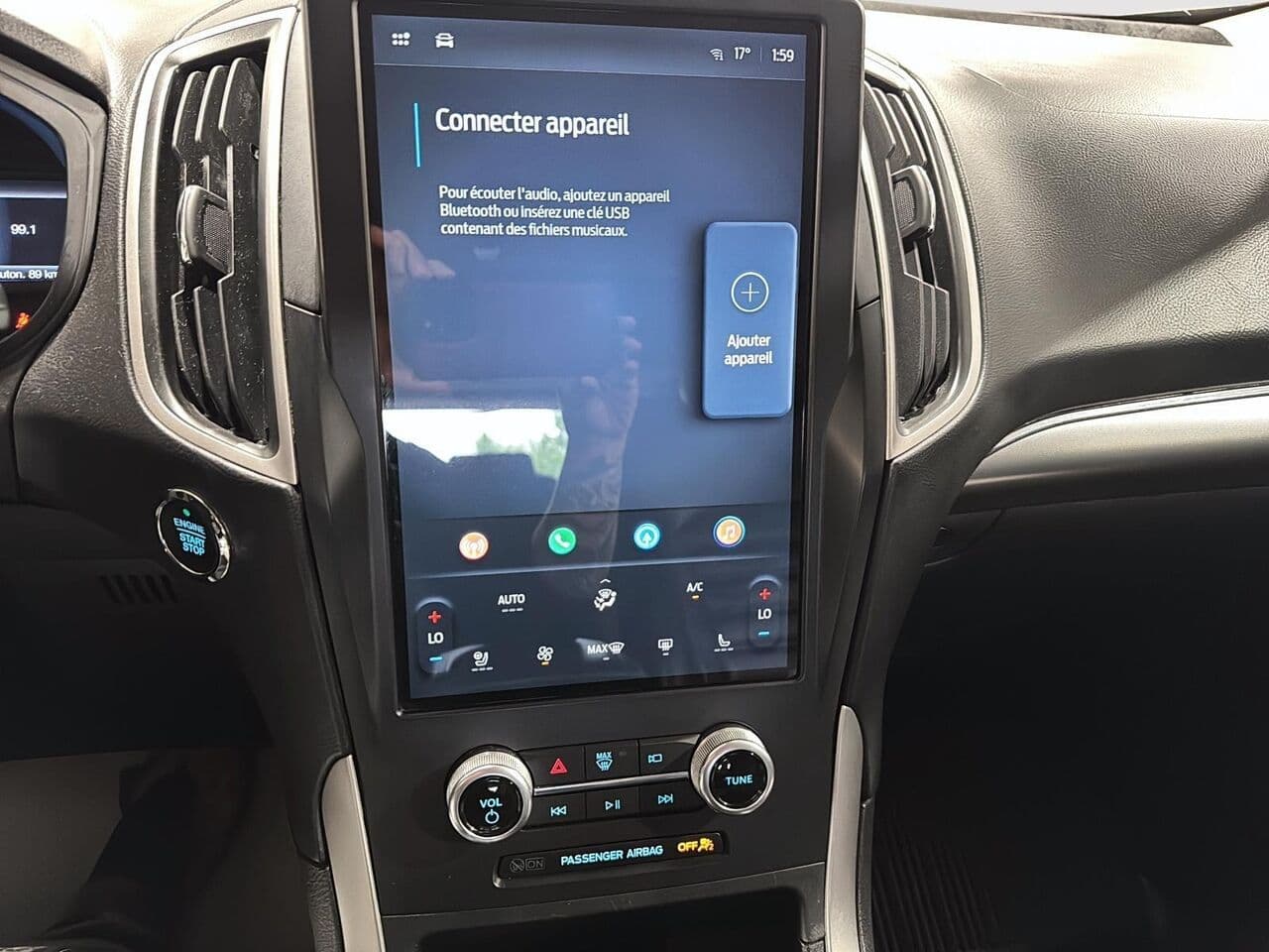 Ford Edge 2022 — photo 17