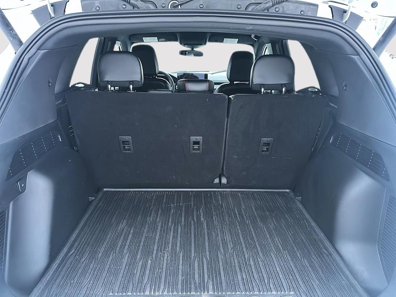 Ford Escape 2023 — photo 6