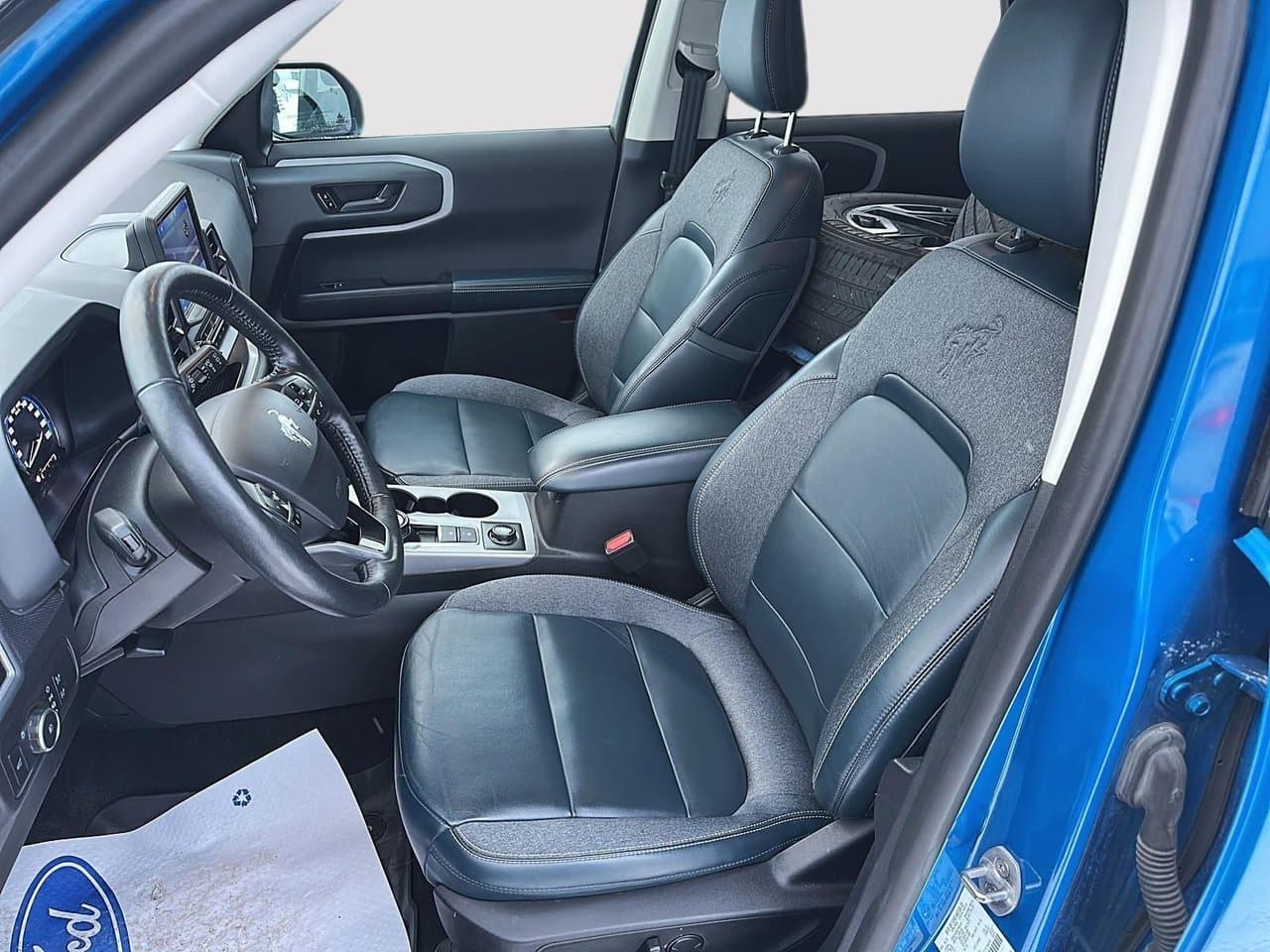 Ford Bronco Sport 2022 — photo 8