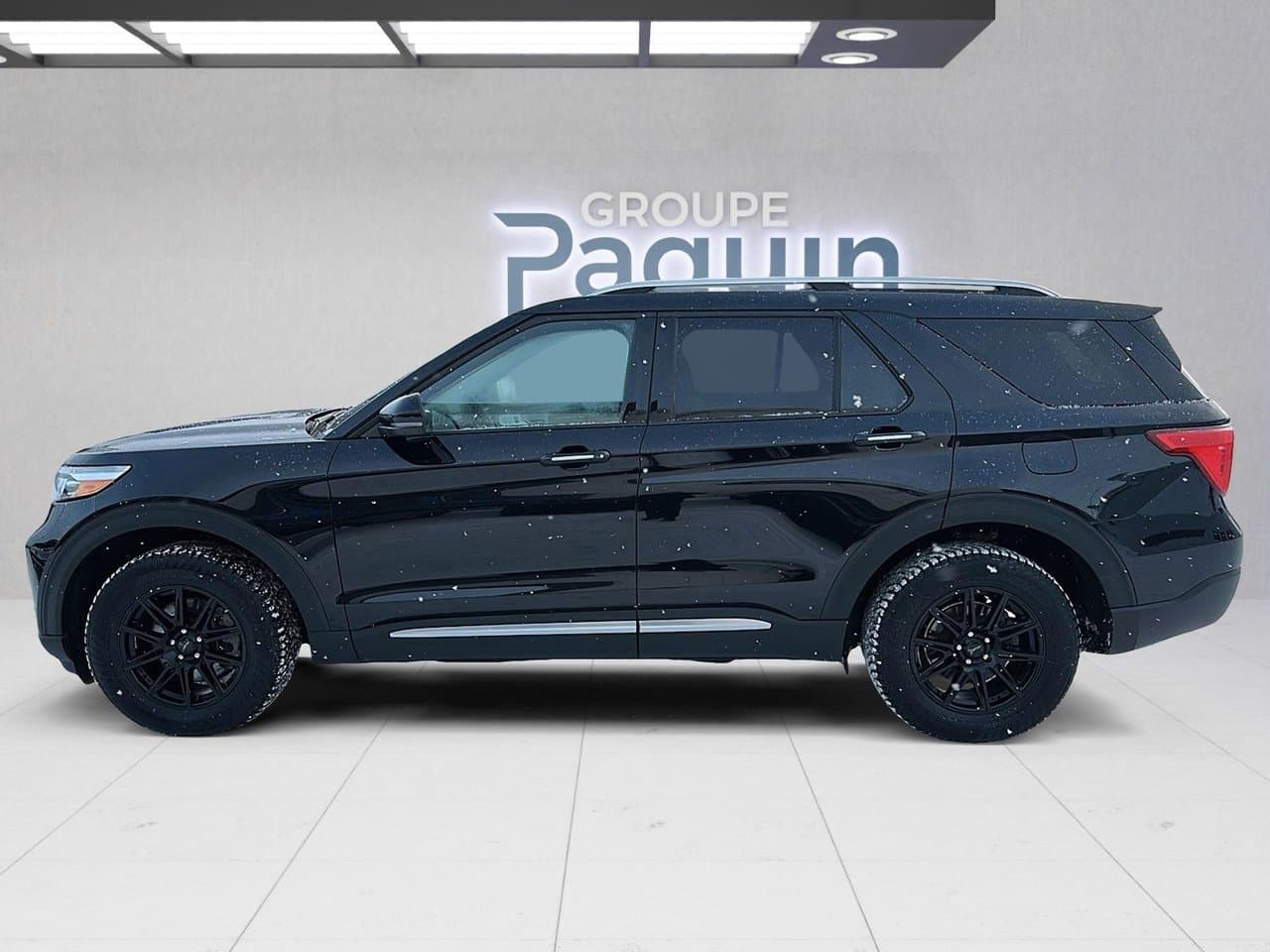 Ford Explorer 2023 — photo 5