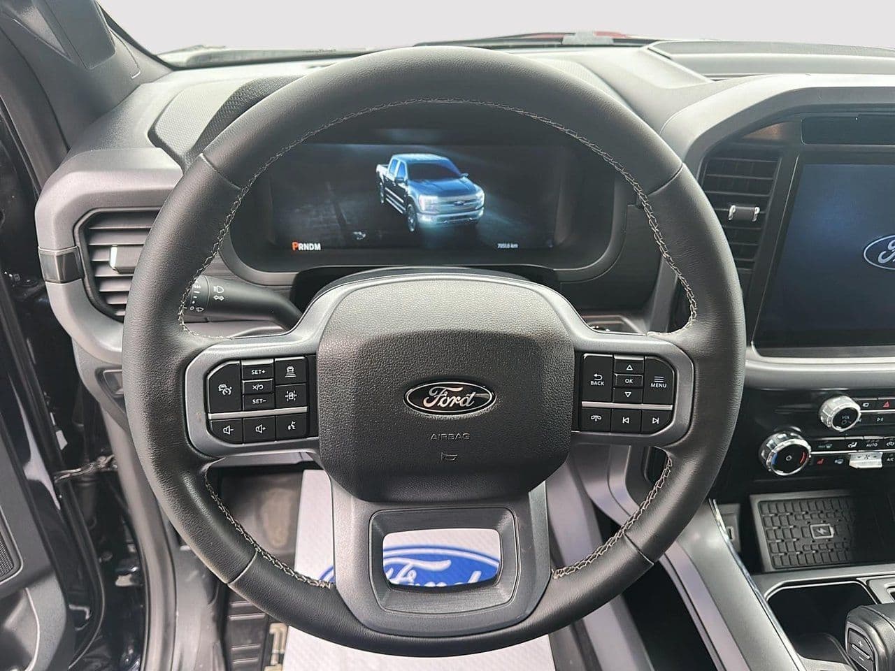 Ford F-150 2025 — photo 10