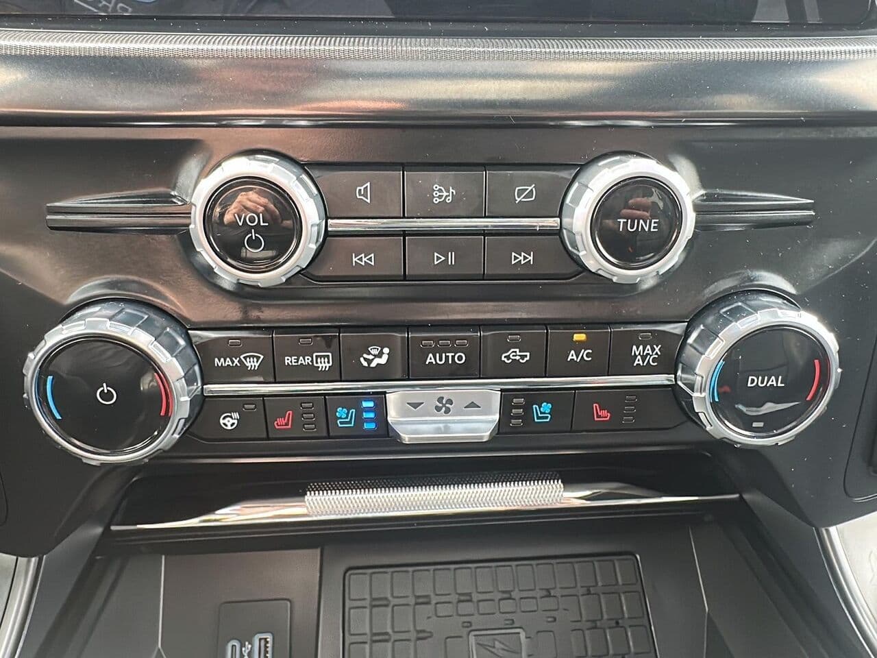 Ford F-150 2024 — photo 17