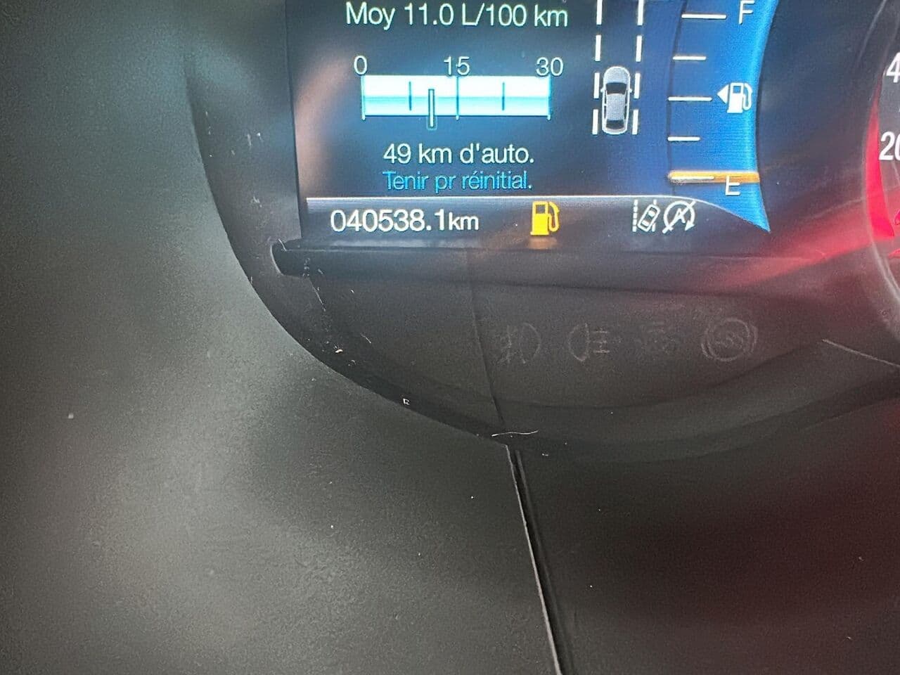 Ford Edge 2022 — photo 11