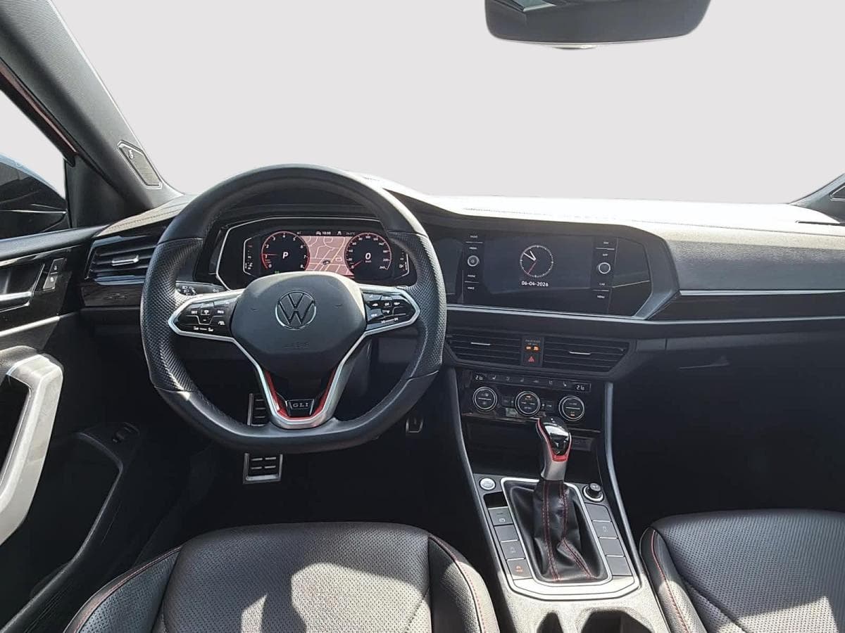 Volkswagen Jetta GLI 2023 — photo 11