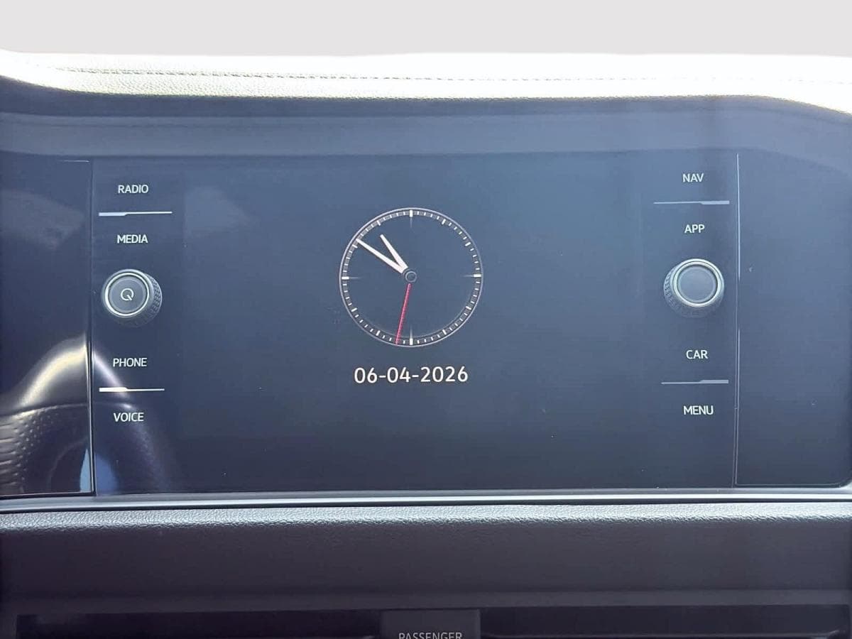 Volkswagen Jetta GLI 2023 — photo 15