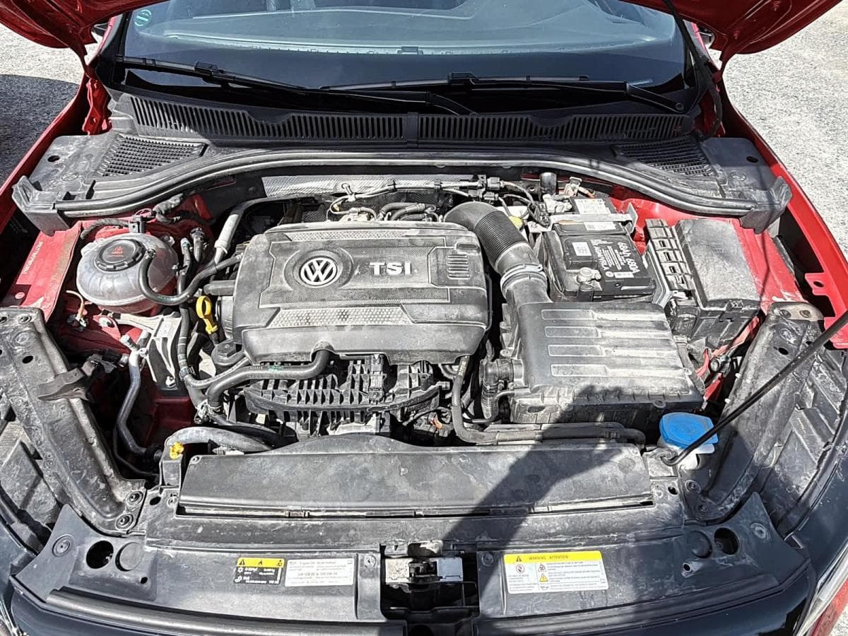 Volkswagen Jetta GLI 2023 — photo 9