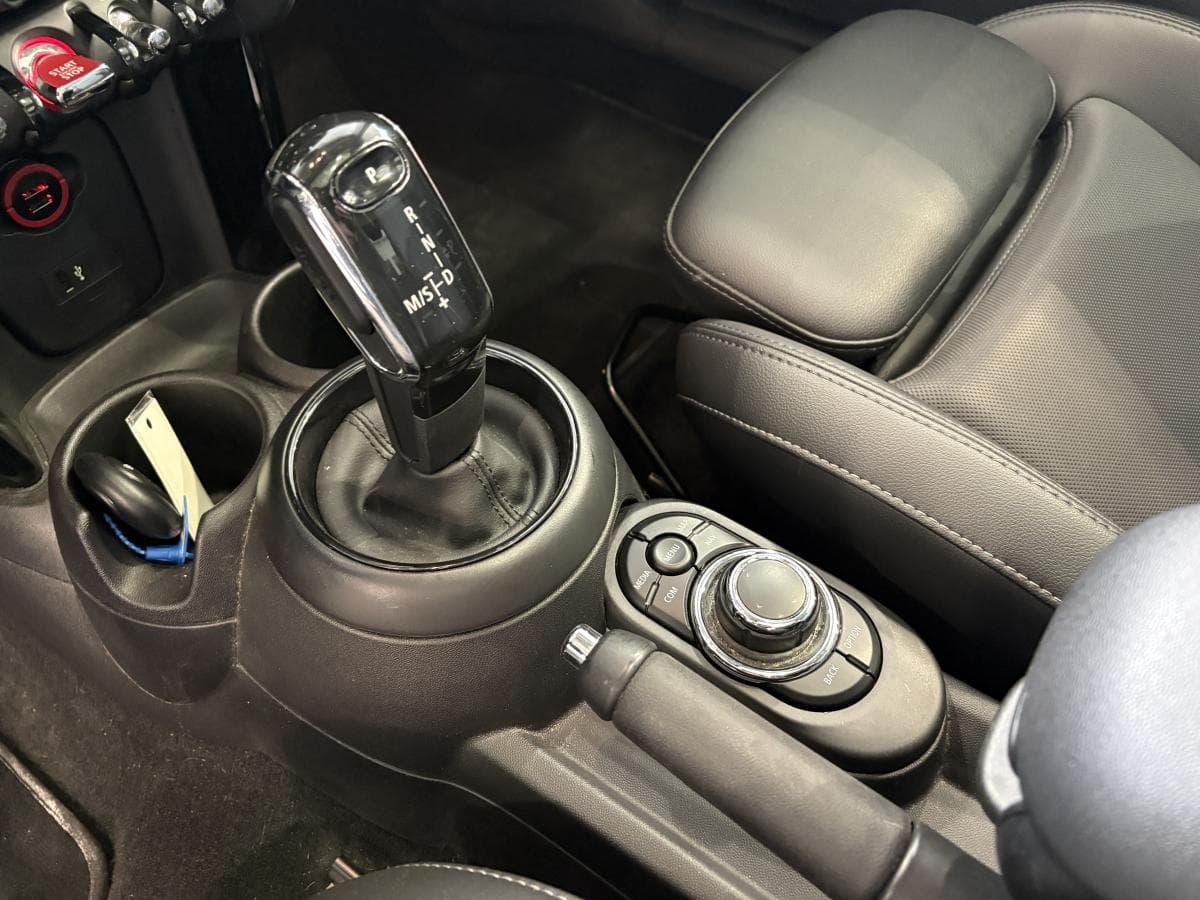 MINI 3 door 2022 — photo 9