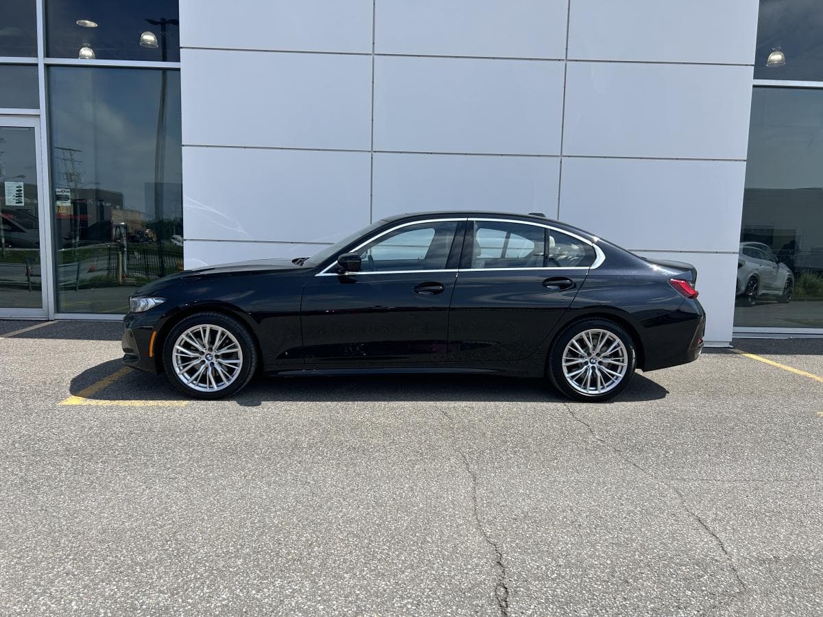 BMW 3 Series 2023 — photo 3
