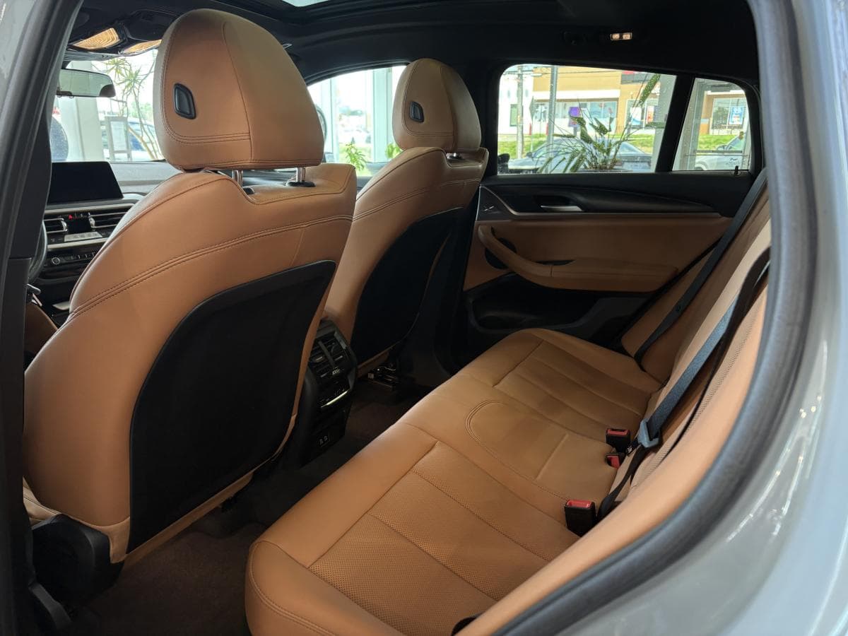 BMW X4 2023 — photo 8