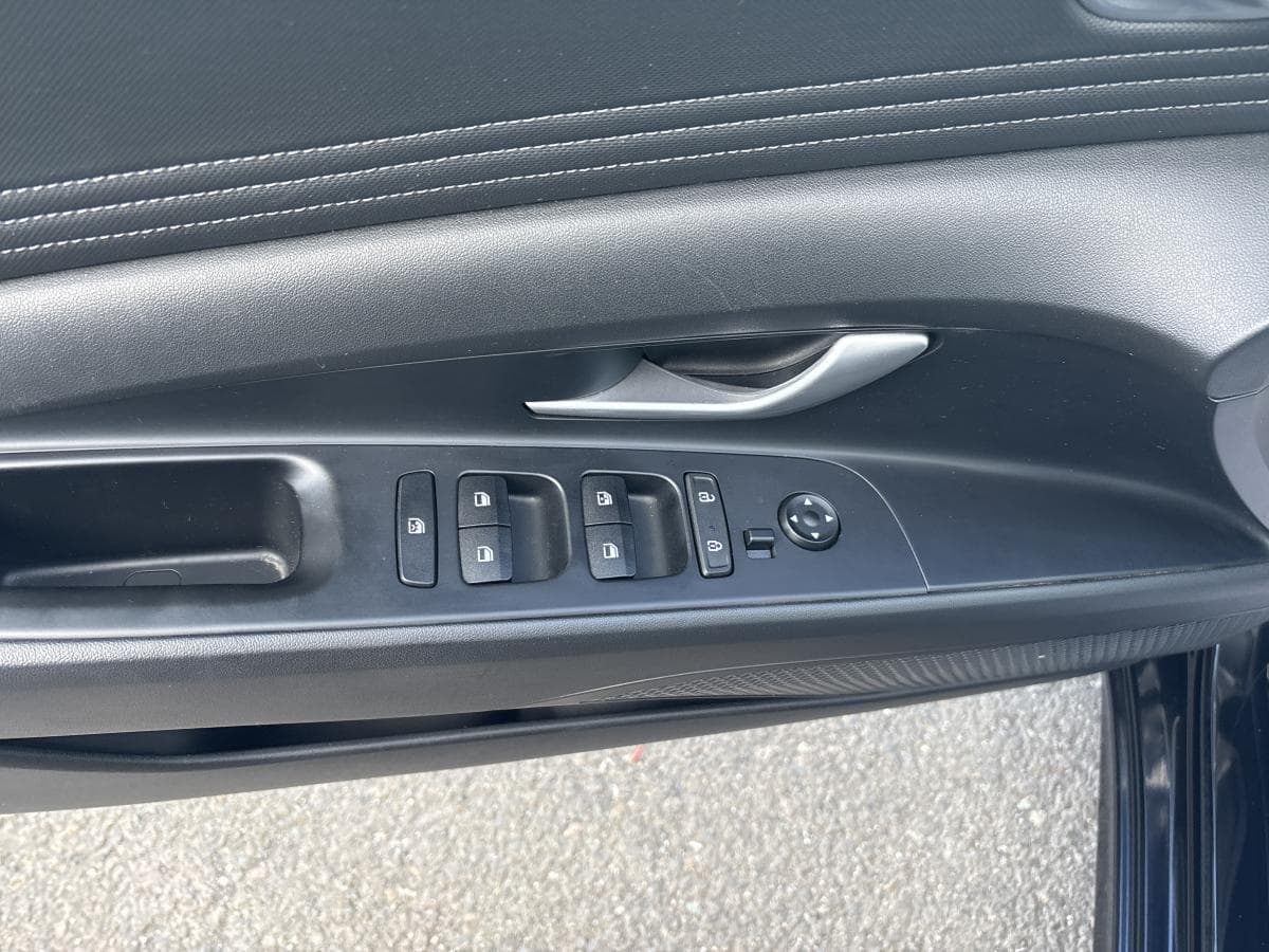 Hyundai Elantra 2022 — photo 8