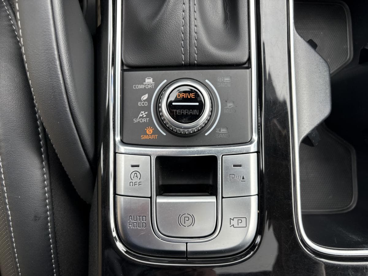 Kia Telluride 2023 — photo 16