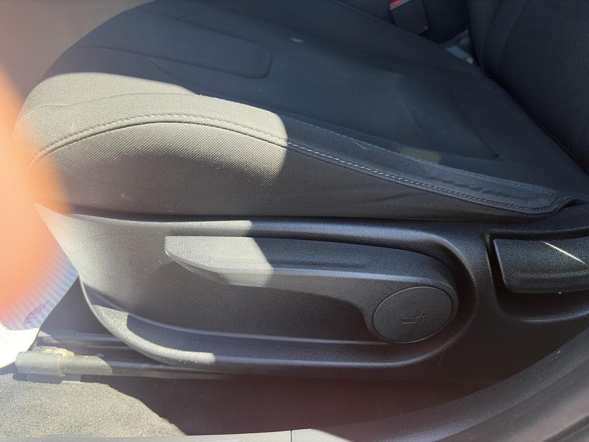 Hyundai Elantra 2022 — photo 7