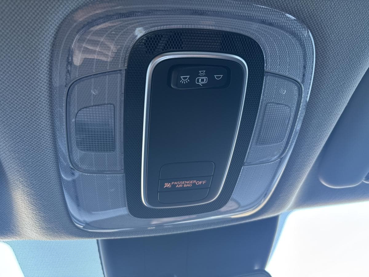 Hyundai Elantra 2022 — photo 18