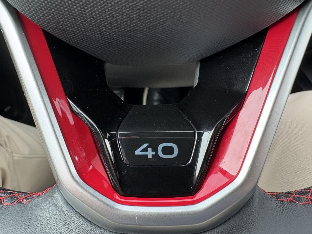 Volkswagen Golf GTI 2023 — photo 18