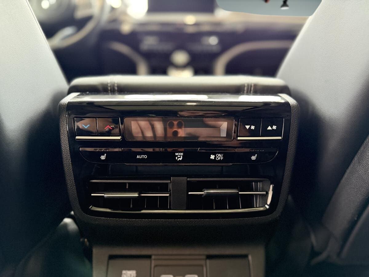 Acura MDX 2024 — photo 12