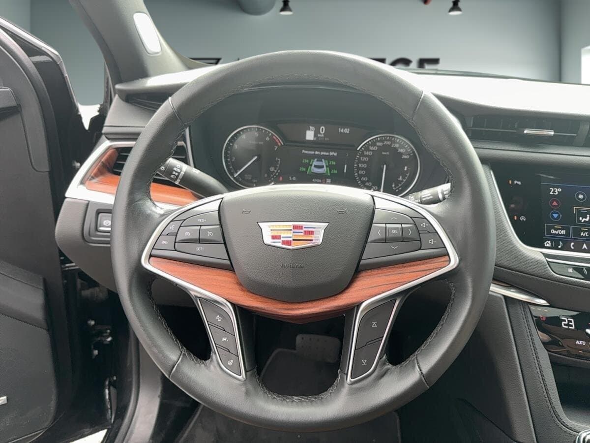Cadillac XT5 2024 — photo 10