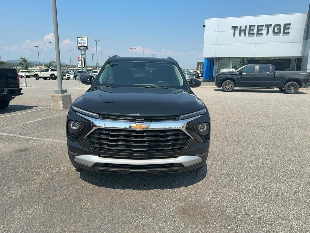 Chevrolet TrailBlazer 2024 — photo 2