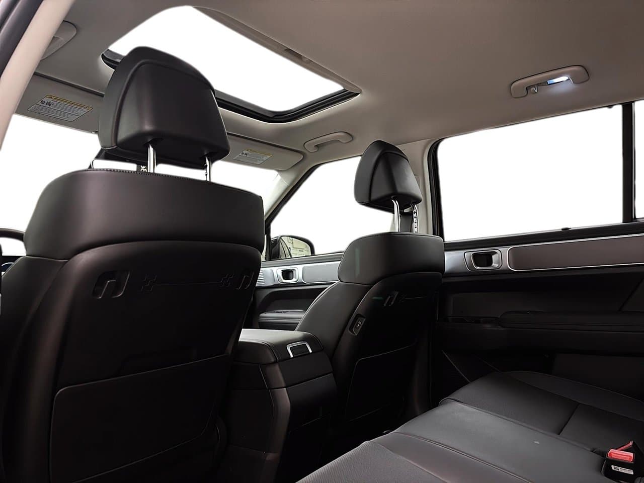 Hyundai Santa Fe 2024 — photo 10