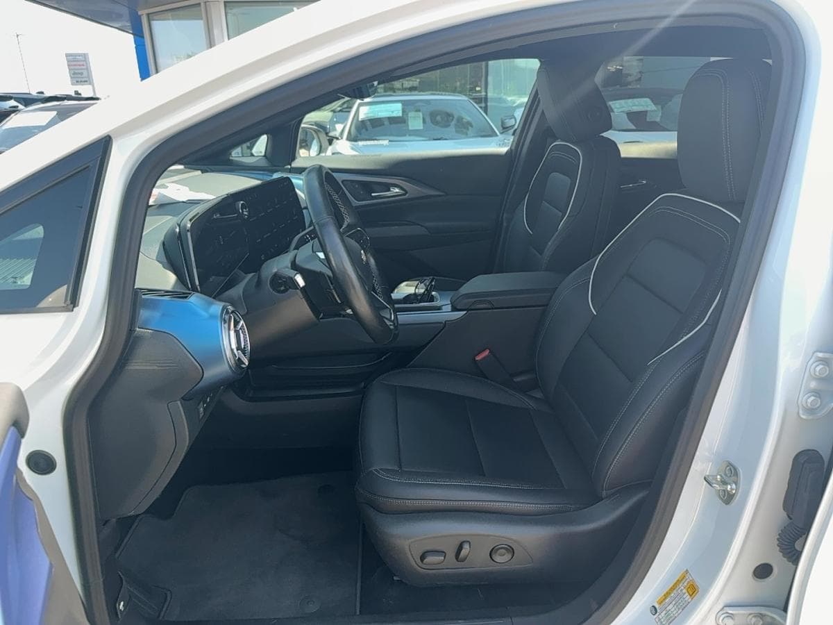 Chevrolet Equinox EV 2025 — photo 8