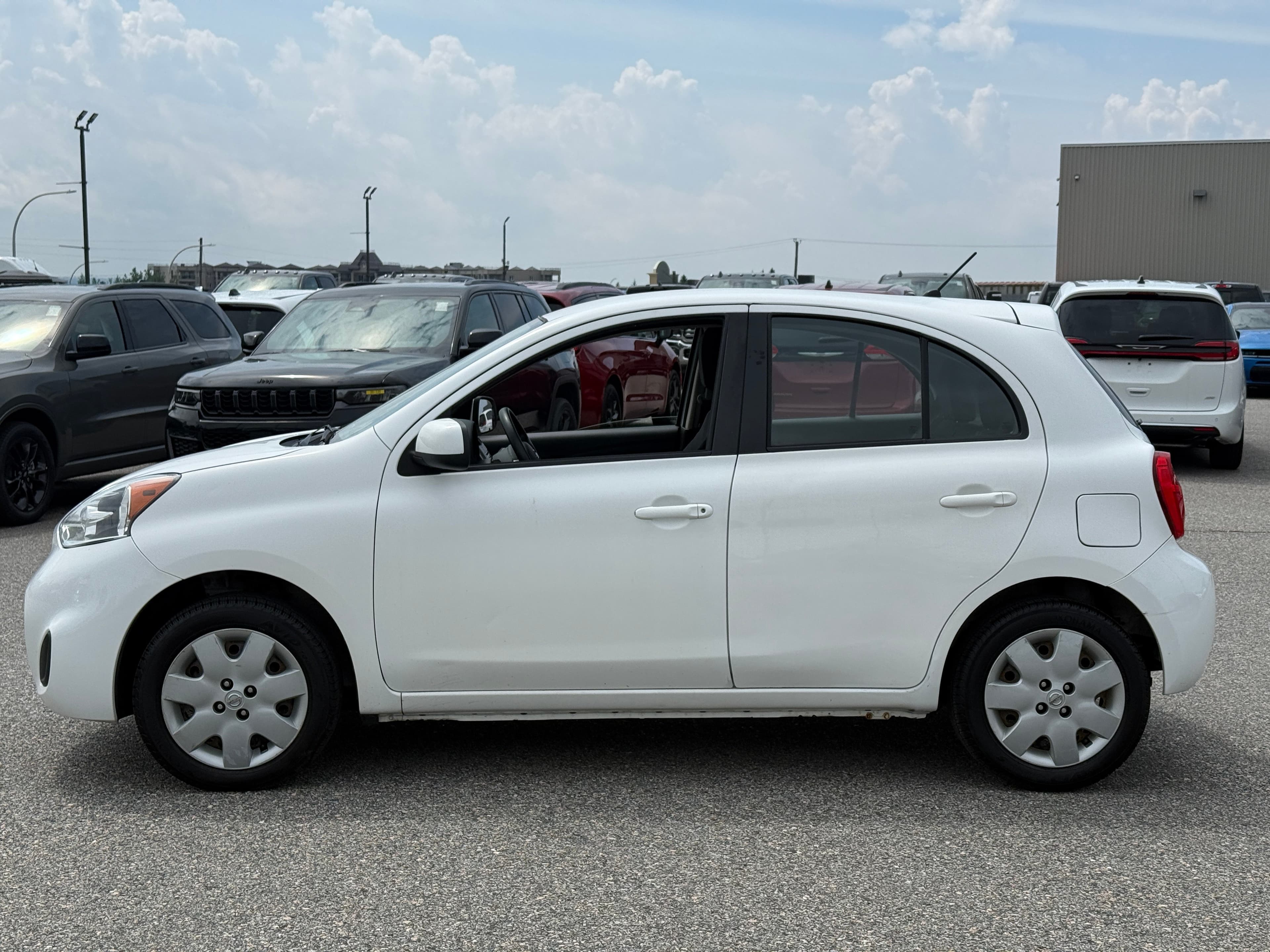 Nissan Micra 2018 — photo 6