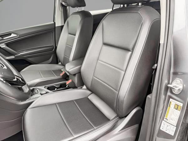 Volkswagen Tiguan 2020 — photo 14