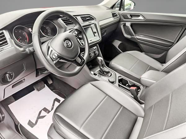 Volkswagen Tiguan 2020 — photo 16