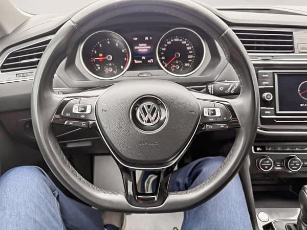 Volkswagen Tiguan 2020 — photo 17