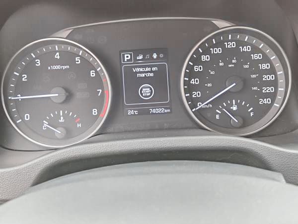 Hyundai Elantra 2017 — photo 15